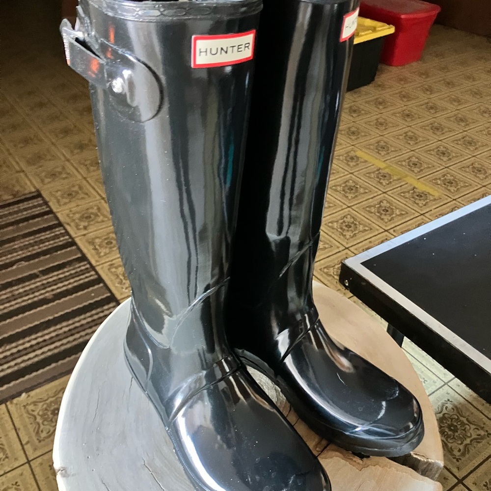 Hunter Black Rain Boots, size 11